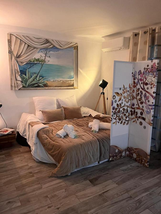 Les Canoubiers Luxe Et Serenite Au Coeur De Saint-Tropez Suites Spacieuses Avec Jardin Enchanteur エクステリア 写真
